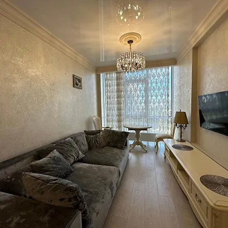 солидная 2к в центре аркадии Apartment Odesa
